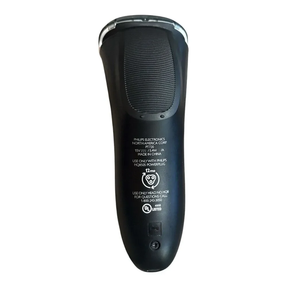 Philips Norelco PowerTouch PT720Cordless Wet/ Dry Electric Razor Shaver